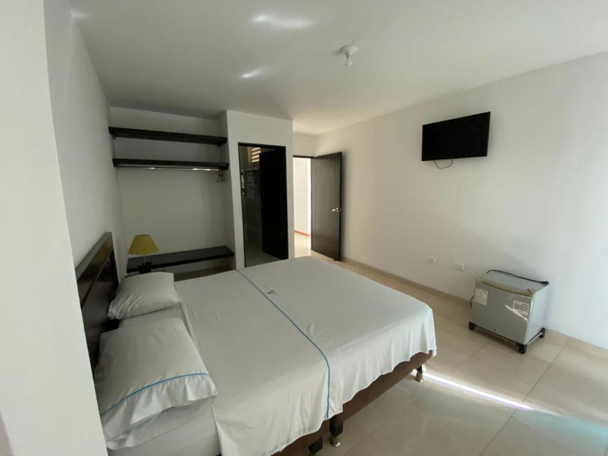 Hotel Torres Del Llano Yopal Kültér fotó