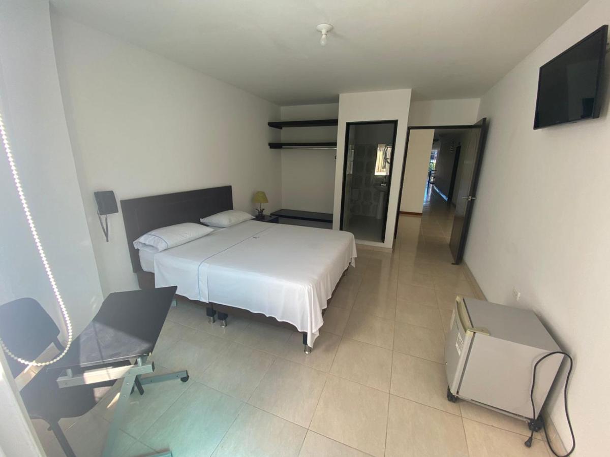 Hotel Torres Del Llano Yopal Kültér fotó