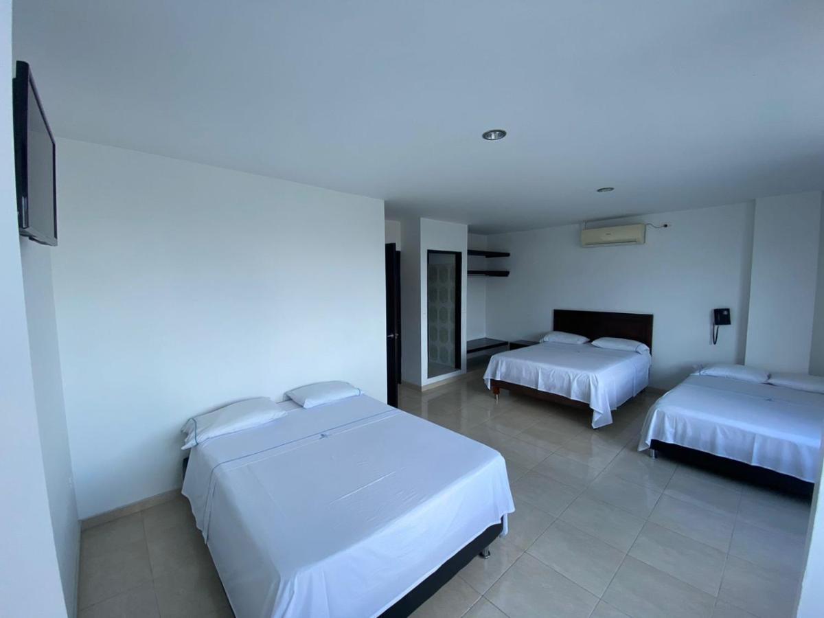 Hotel Torres Del Llano Yopal Kültér fotó