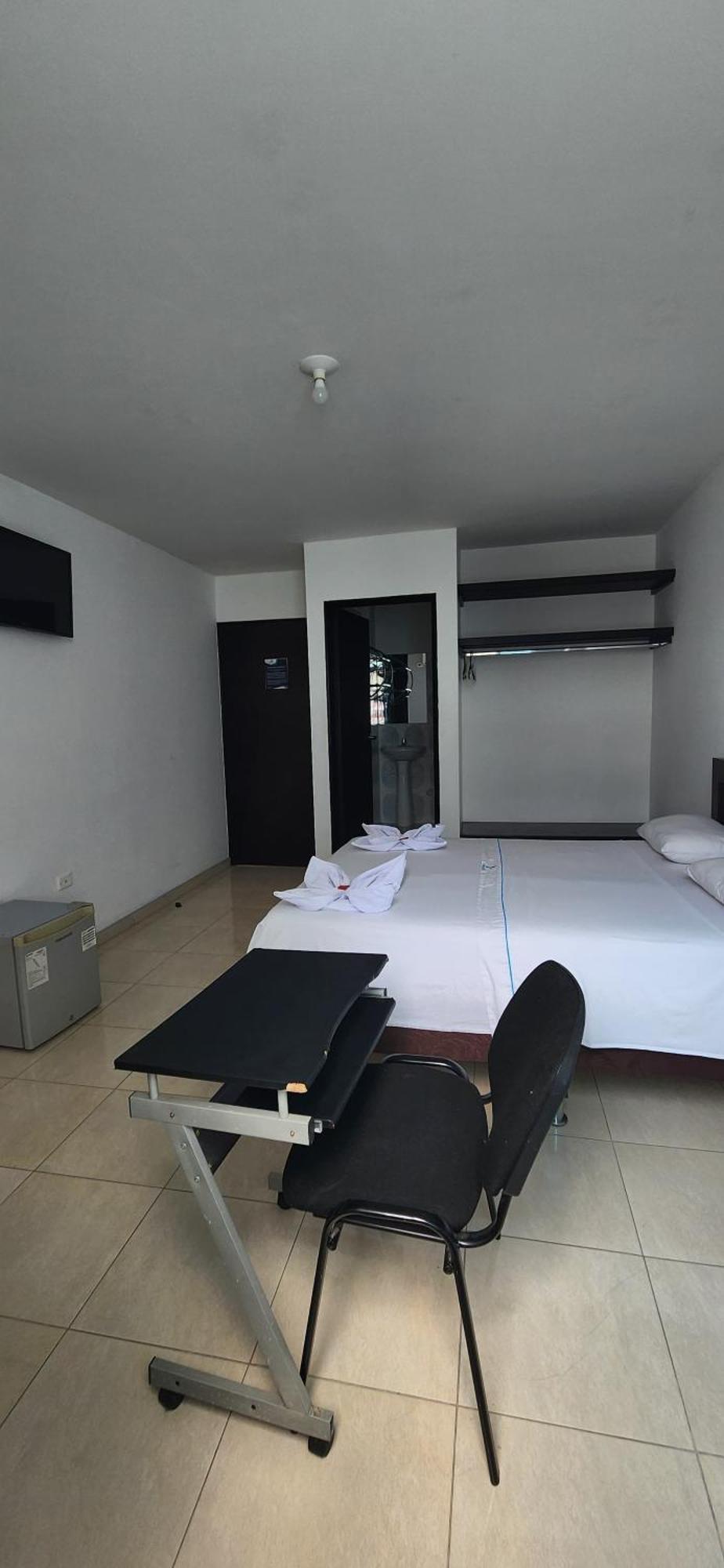 Hotel Torres Del Llano Yopal Kültér fotó